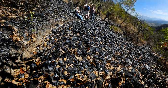 first-geologic-study-of-jalisco-obsidian